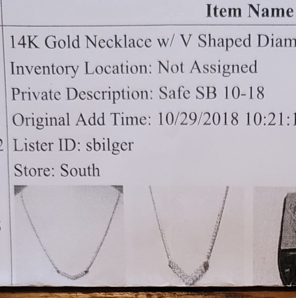 14KT Yellow Gold V Shape Chevron Diamond Pendant Necklace Jewelry - Picture 8 of 9